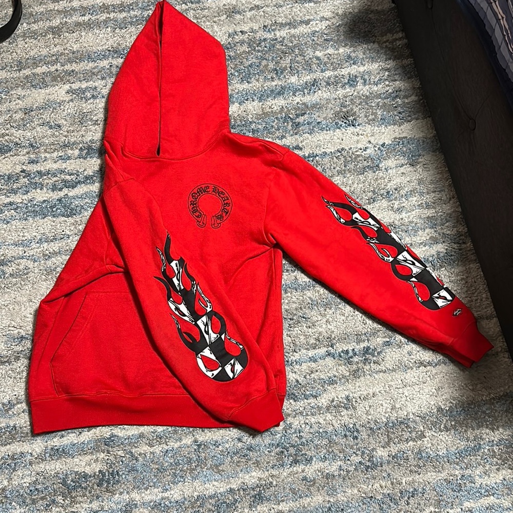 Red Chrome heart hoodie S